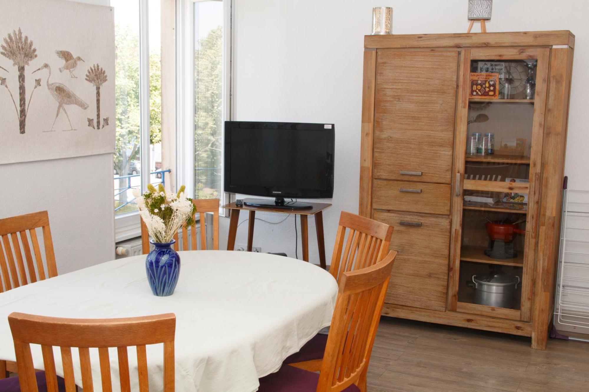 Combles et Vous, Duplex T6 Colmar, Famille, ALL INCLUSIVE, Jardin&Parking vélos Extérieur photo