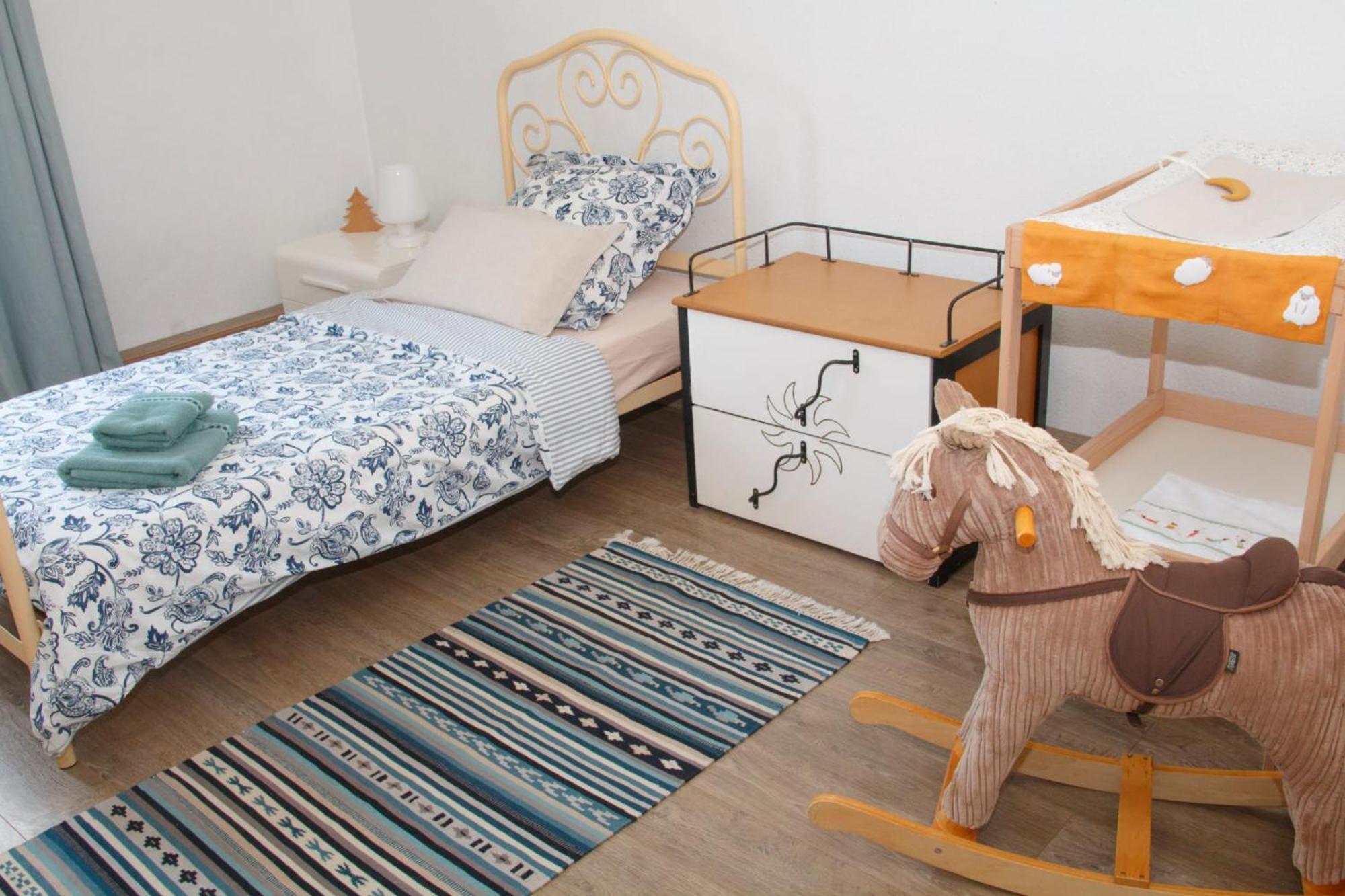 Combles et Vous, Duplex T6 Colmar, Famille, ALL INCLUSIVE, Jardin&Parking vélos Extérieur photo